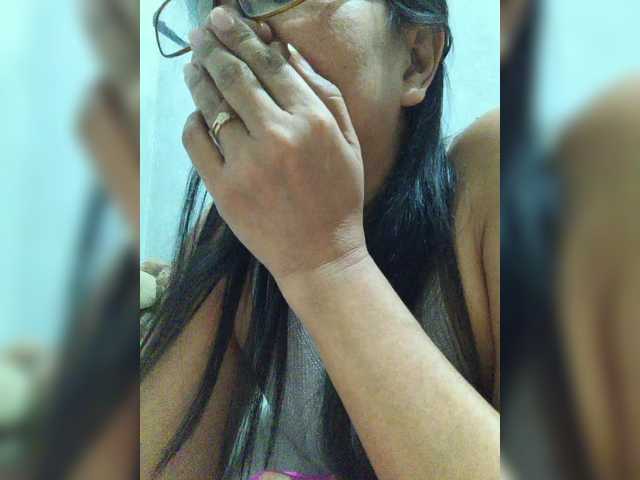 revive02's BongaCams show and profile