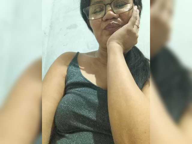 revive02's BongaCams show and profile