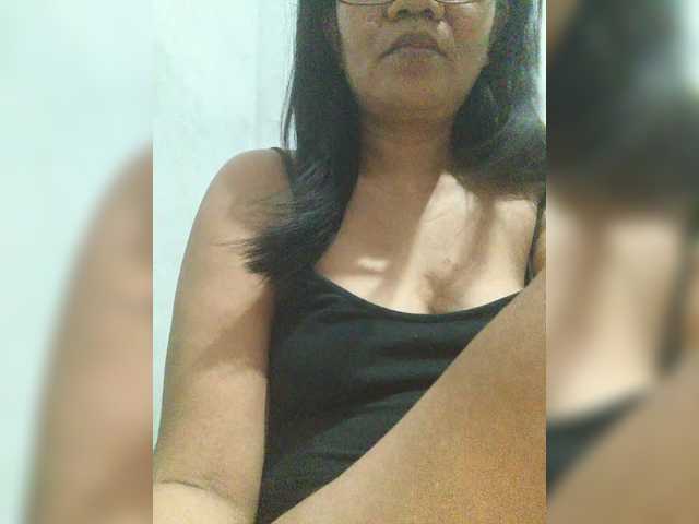 revive02's BongaCams show and profile