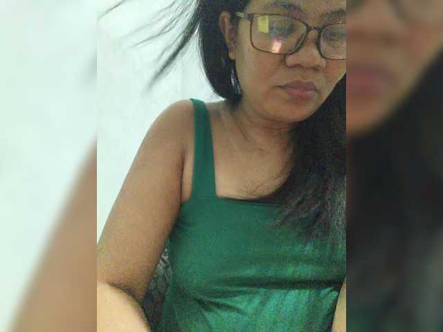 revive02's BongaCams show and profile