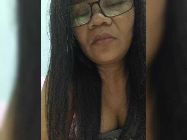 revive02 on BongaCams and RICams