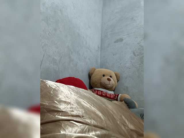 revive02 webcam bongacams model stream image