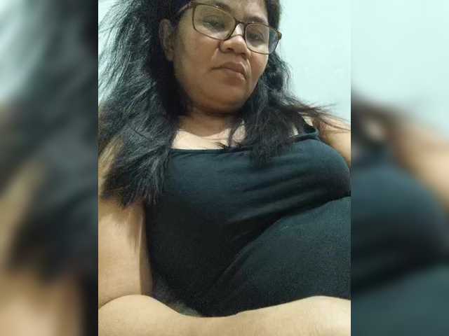 revive02's BongaCams show and profile