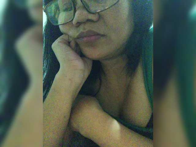 revive02's BongaCams show and profile