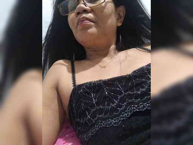 Group chat for 20 39 tokens, Full privates for 90 tokens, Privates for 60 8..., privates asian 11