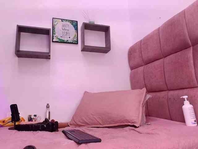 rayne-lor webcam