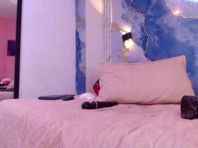rayne-lor webcam