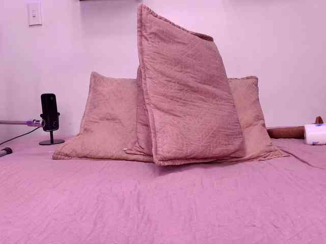 rayne-lor webcam