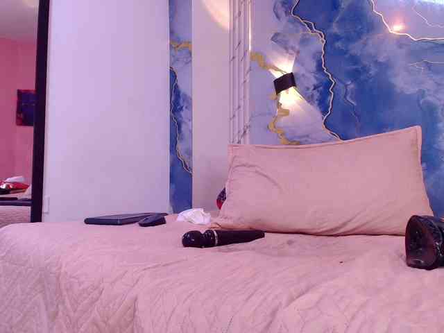 rayne-lor webcam