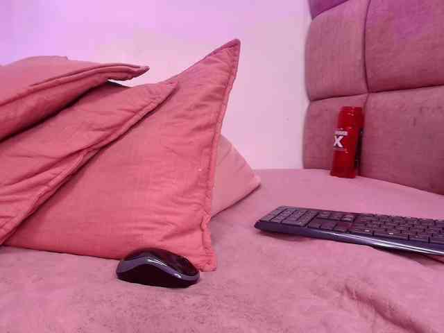 rayne-lor webcam