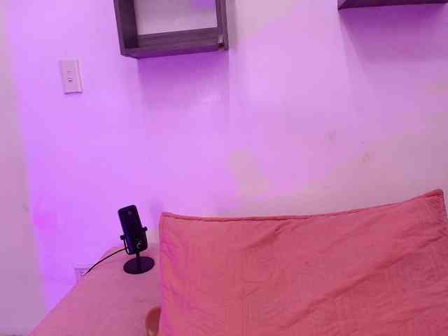 rayne-lor webcam