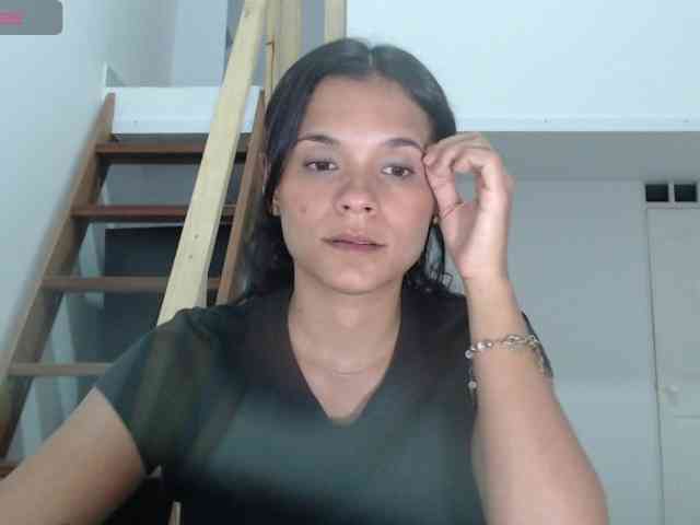 Kendra-018 webcam