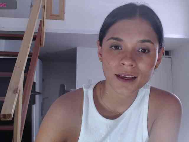 Kendra-018 webcam