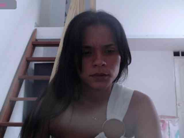 Kendra-018 webcam