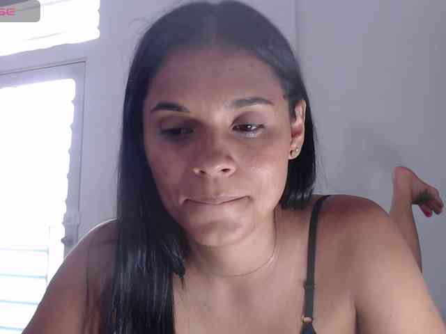 Kendra-018 webcam