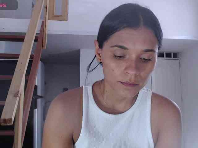 Kendra-018 webcam