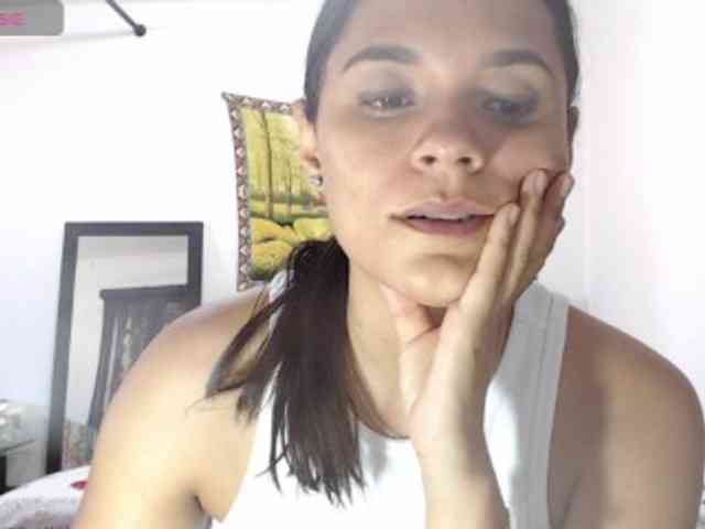 Kendra-018 webcam