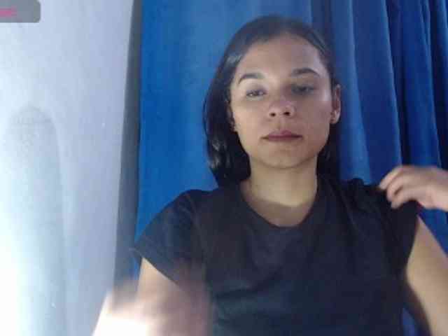 Kendra-018 webcam