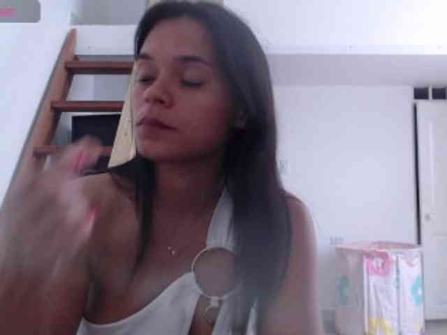 Kendra-018 webcam