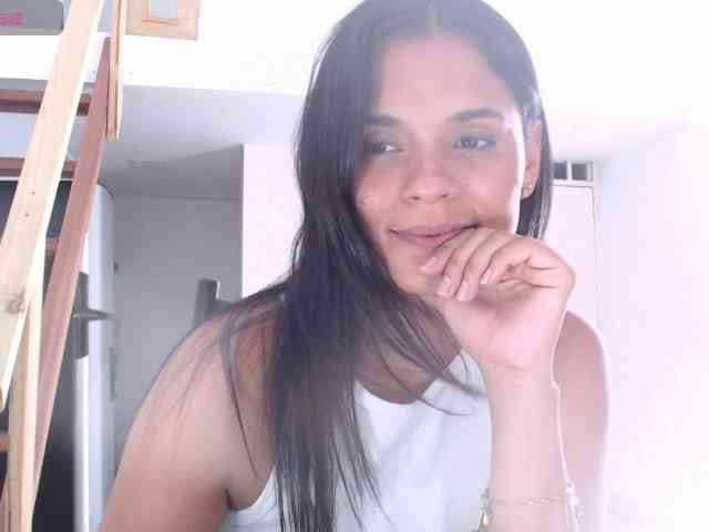 Kendra-018 webcam