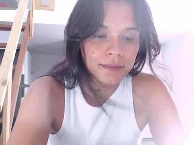 Kendra-018 webcam
