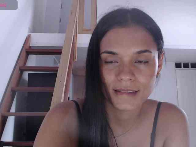 Kendra-018 webcam