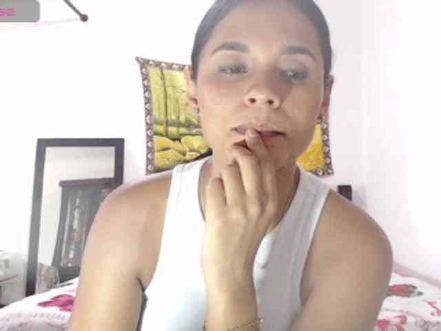 Kendra-018 webcam
