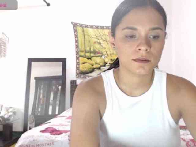 Kendra-018 webcam
