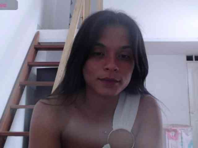 Kendra-018 webcam