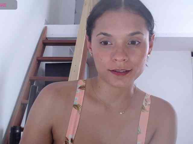 Kendra-018 webcam