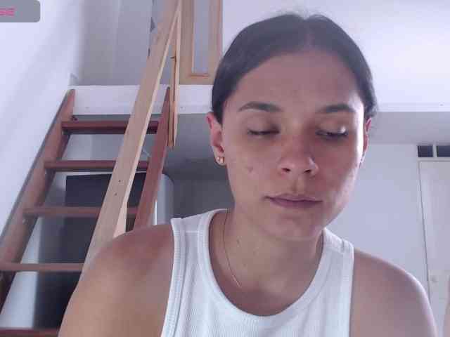 Kendra-018 webcam