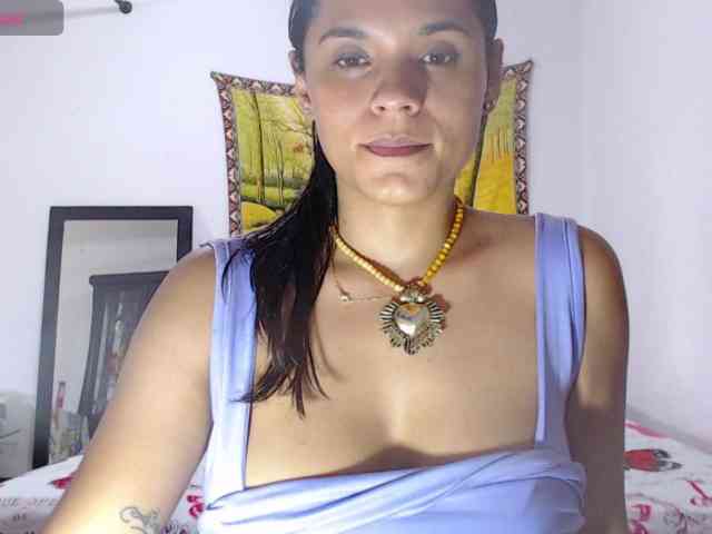 Kendra-018 webcam