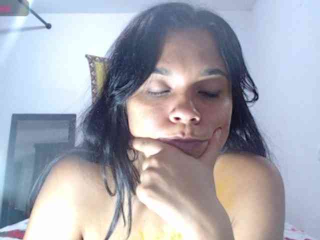 Kendra-018 webcam