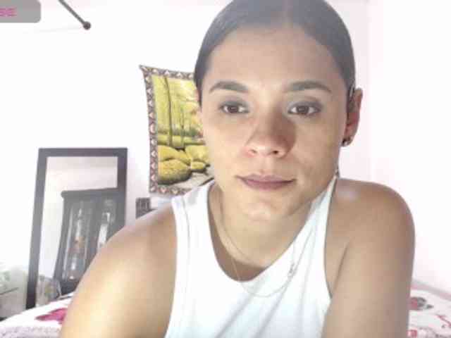 Kendra-018 webcam
