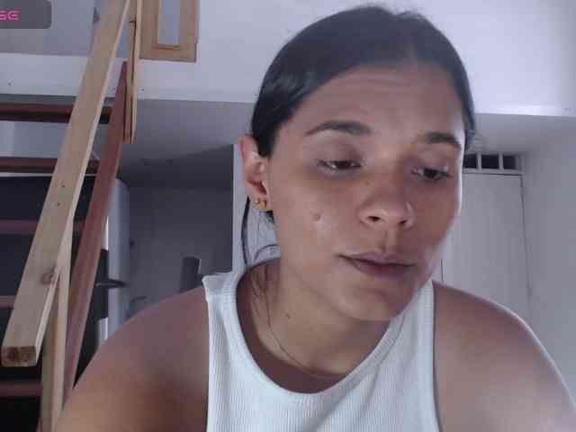 Kendra-018 webcam