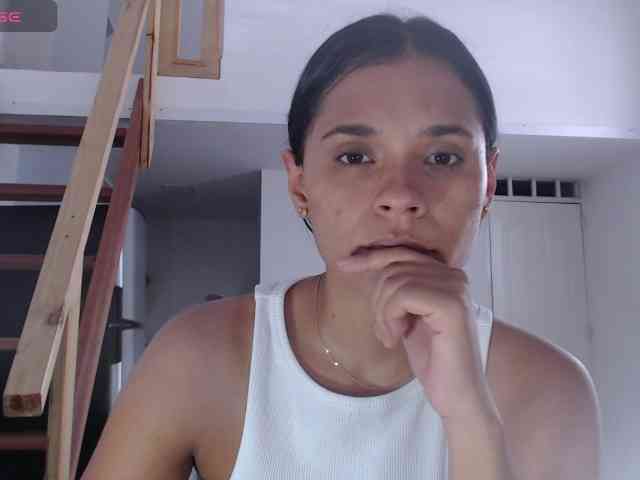 Kendra-018 webcam
