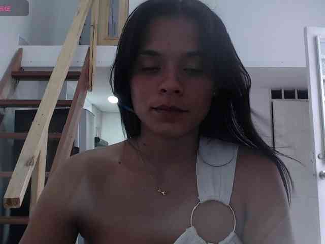 Kendra-018 webcam