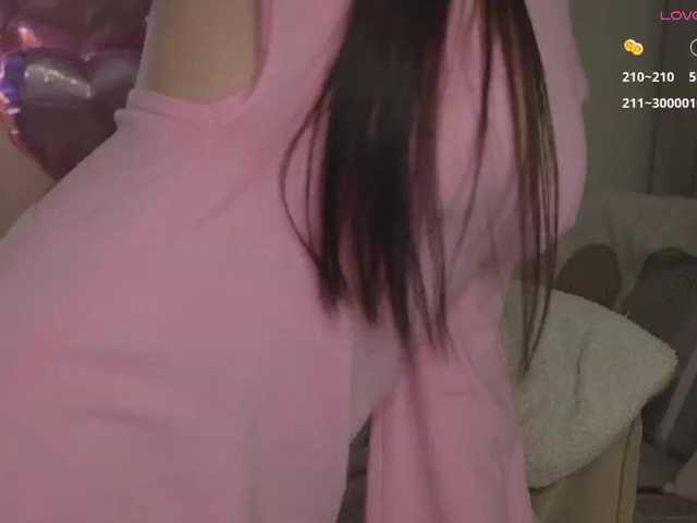 MiLaHHa's BongaCams show and profile