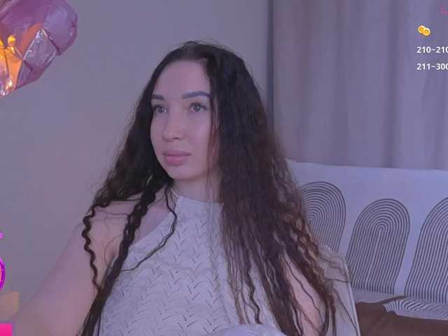 MiLaHHa's BongaCams show and profile