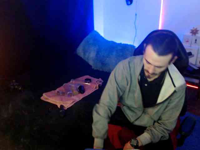 -Delacruz911- -Delacruz911-