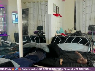 Caryn-Logan Porn Show