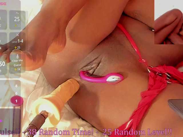 Caryn-Logan's BongaCams show and profile