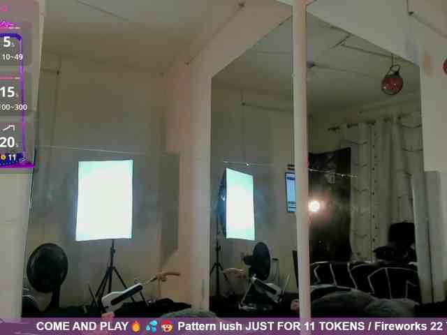 Caryn-Logan webcam
