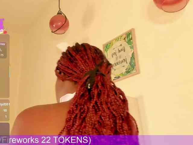 Caryn-Logan webcam