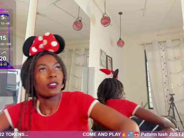Caryn-Logan webcam