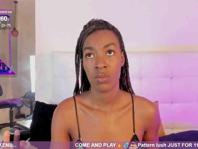 Caryn-Logan webcam