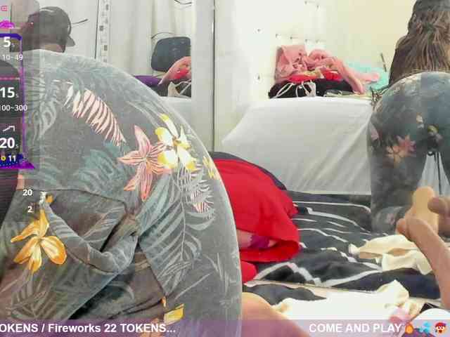 Caryn-Logan webcam