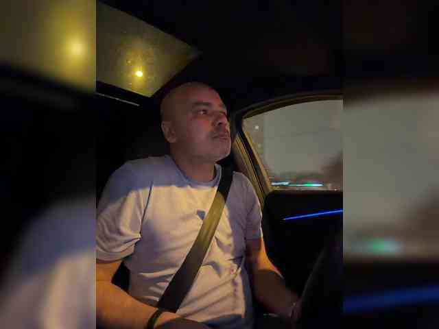 ChelovekChel Live Webcam on BongaCams