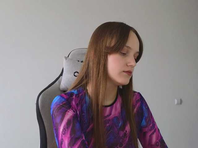  1-Di-1 chat room