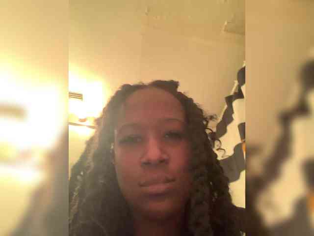 PrettyDoubleG webcam